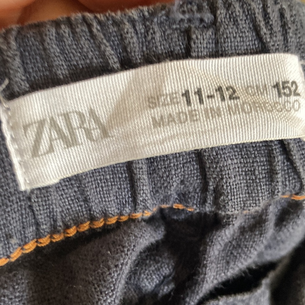 Linen boys pants
Zara